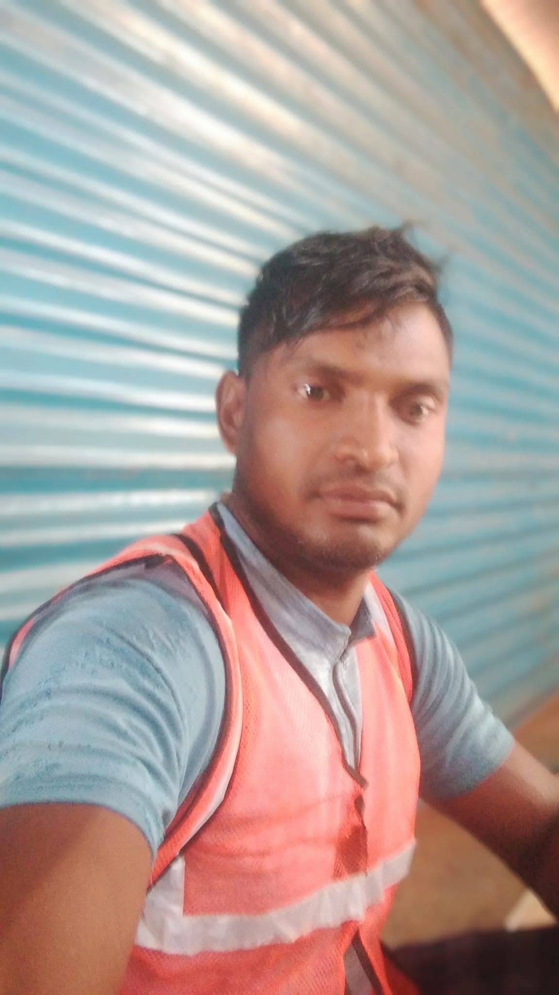 डांगोवापोसी में 100 फीट ऊंचे स्ट्रक्चर से गिरकर मजदूर की मौत डांगोवापोसी में 100 फीट ऊंचे स्ट्रक्चर से गिरकर मजदूर की मौत