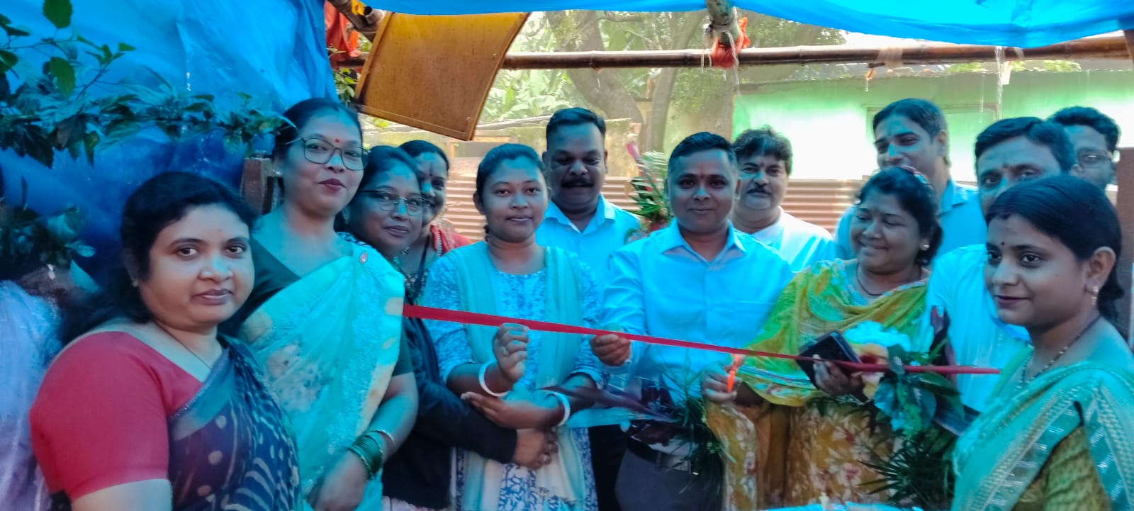 किरीबुरू में SIR सुनवाई का दूसरा चरण, फीता काटकर बीडीओ और मुखिया ने किया उद्घाटन किरीबुरू में SIR सुनवाई का दूसरा चरण, फीता काटकर बीडीओ और मुखिया ने किया उद्घाटन