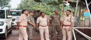 गुवा शहीद दिवस को लेकर पुलिस-प्रशासन की तैयारी तेज, शहीद स्थल से हेलीपैड तक निरीक्षण
